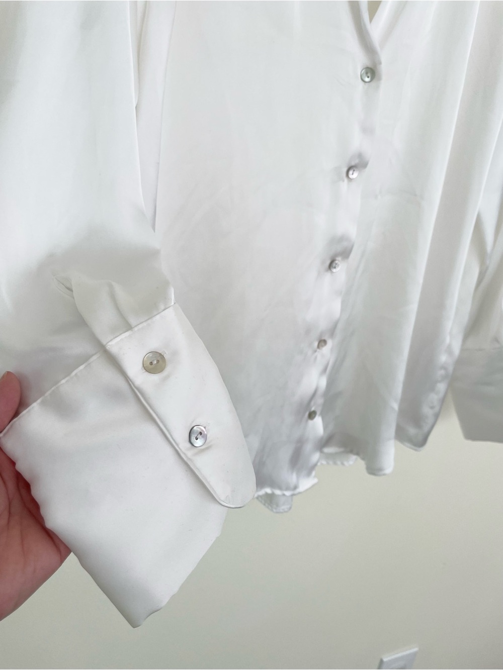 Zara White Satin Effect Button Up Shirt M Medium Long Sleeve Collared Blouse - Picture 8 of 12